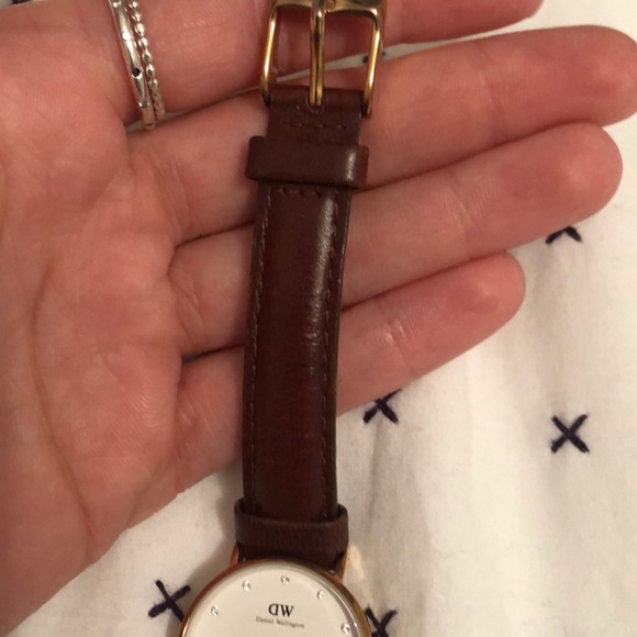 Daniel Wellington Watch - Picture 4 of 7